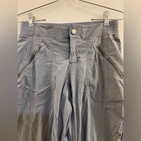 21. ATHLETA Trekkie 2.0 Gray Jogger - Picture 13 of 16